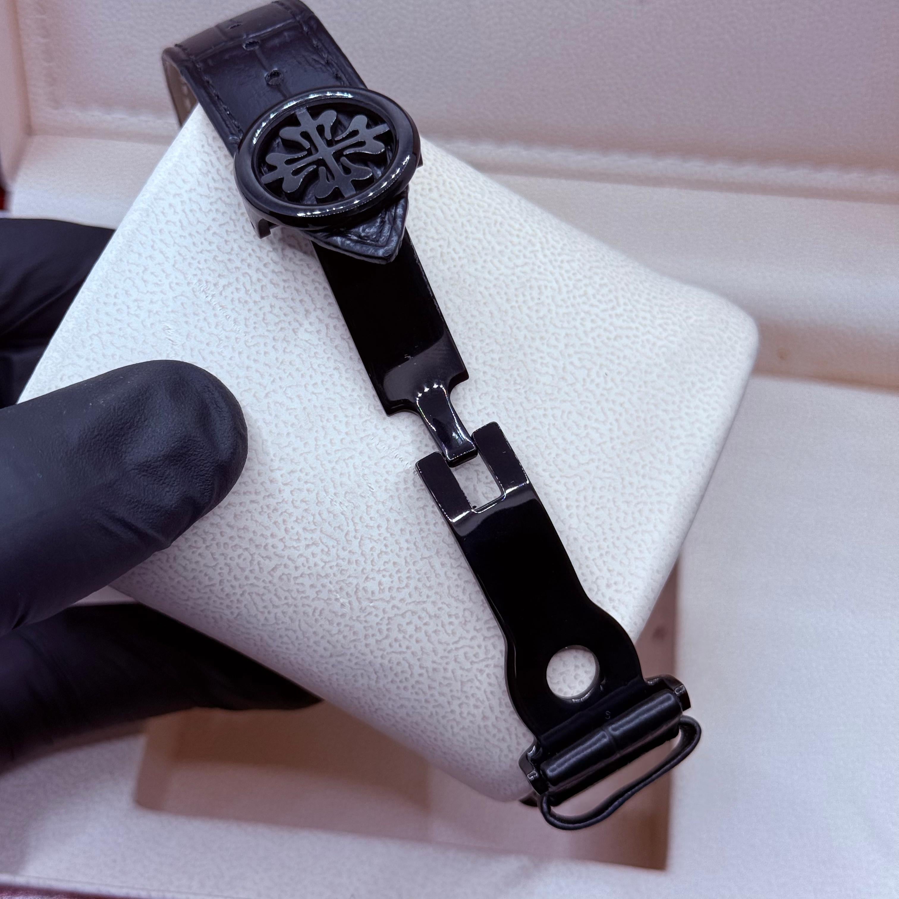 PP full black leather strap Classic watch