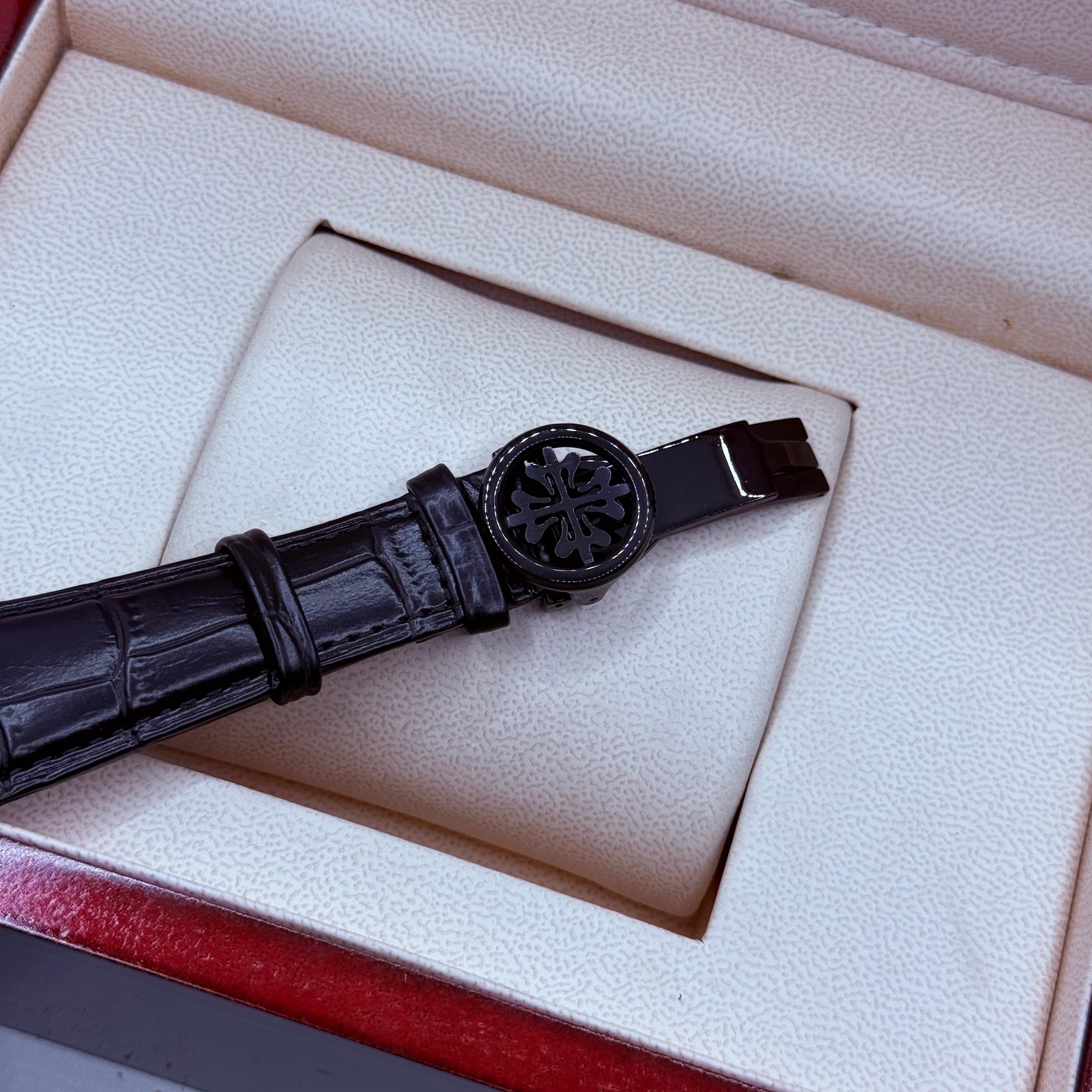 PP full black leather strap Classic watch