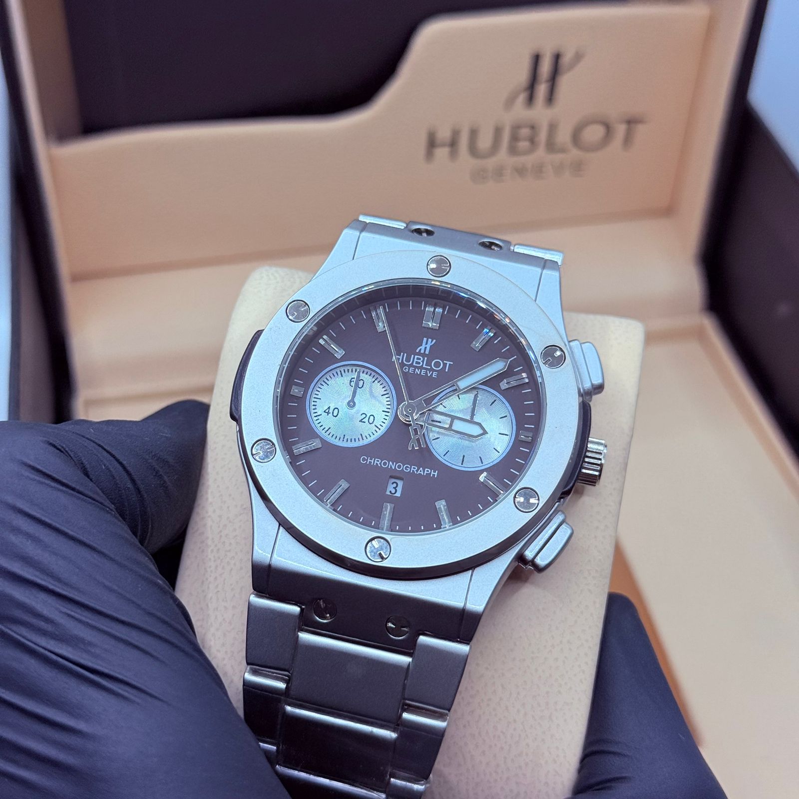 Hublot circle dail brown colour