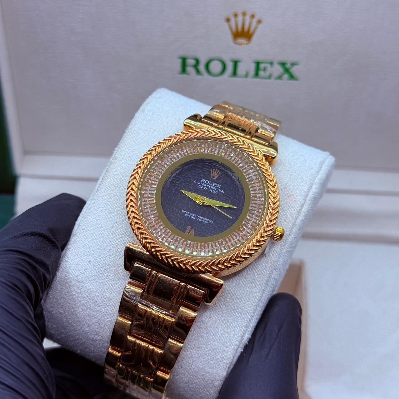 Rolex ledies date just golden with black